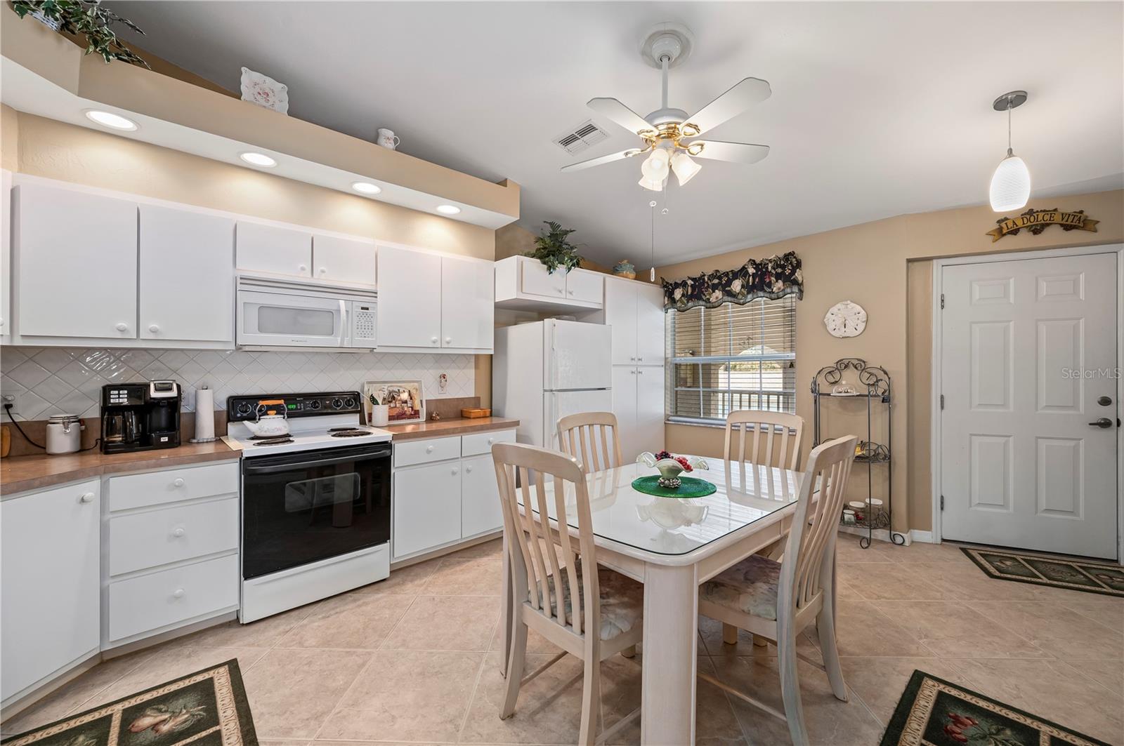 11644 SW EGRET CIR #1205, LAKE SUZY, FL — photo 8