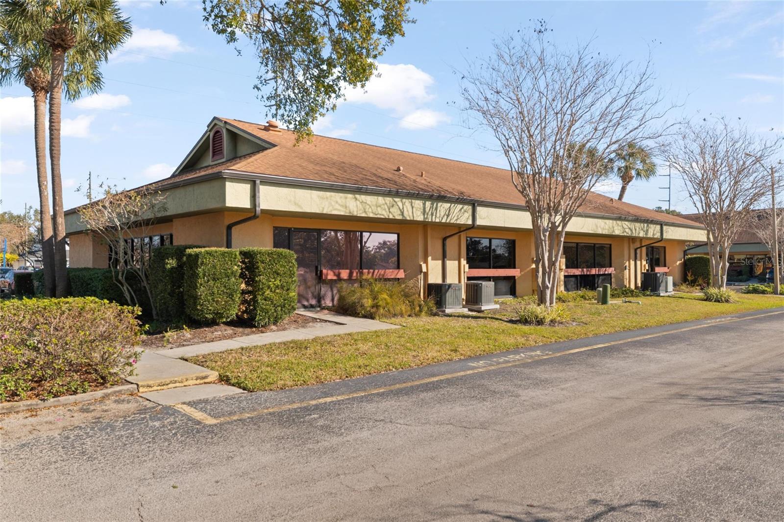 2339 SUNSET POINT RD #C300-C302, CLEARWATER, FL — photo 4