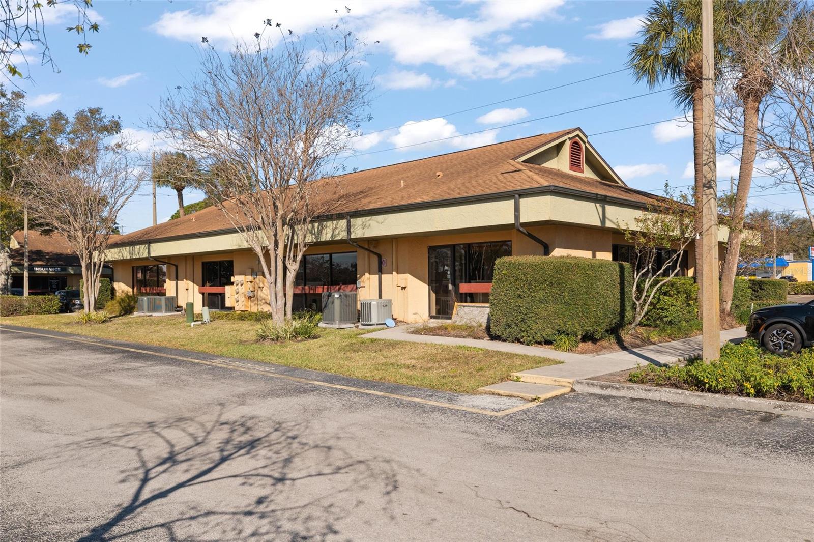 2339 SUNSET POINT RD #C300-C302, CLEARWATER, FL — photo 5