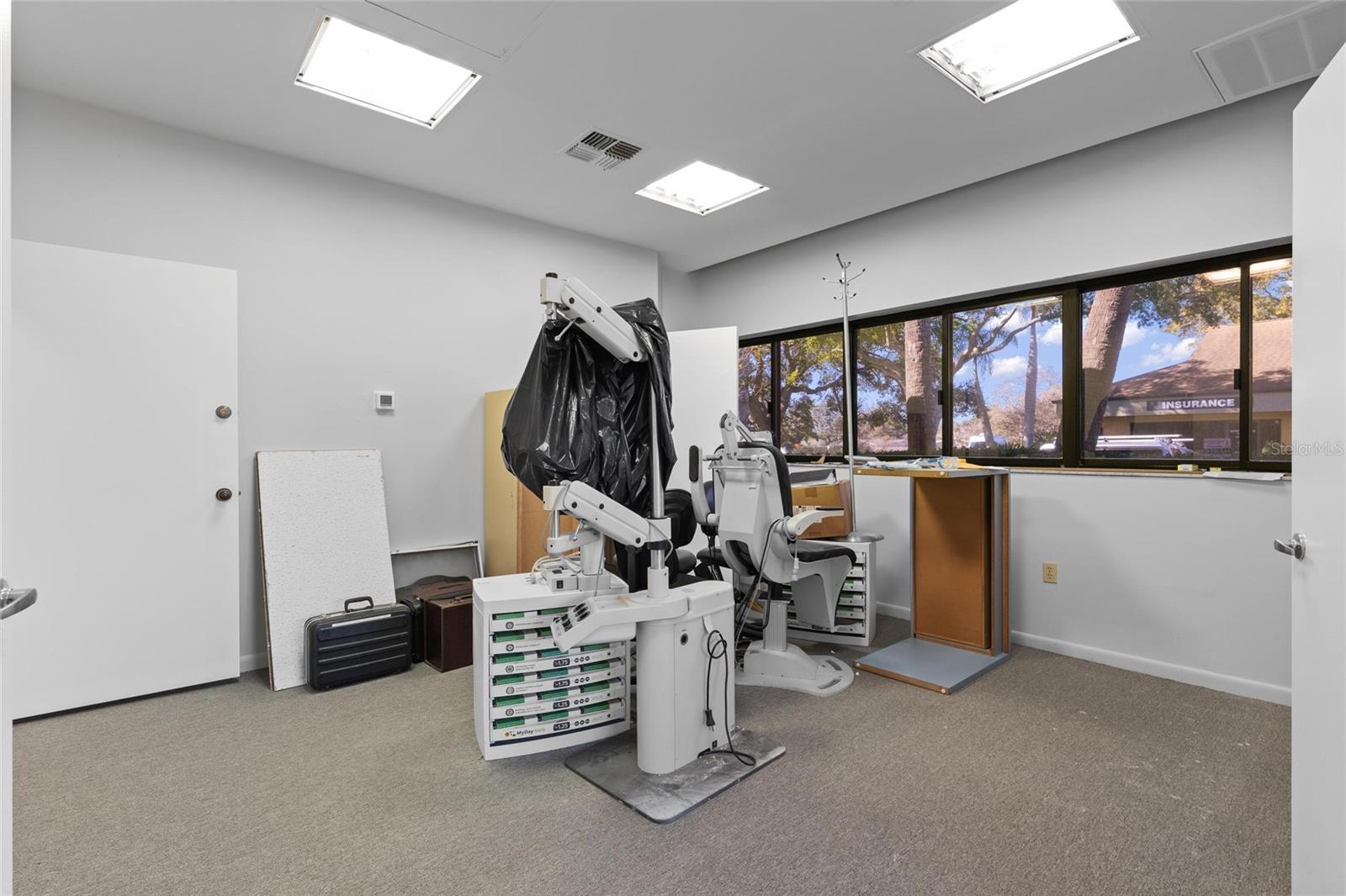2339 SUNSET POINT RD #C300-C302, CLEARWATER, FL — photo 34