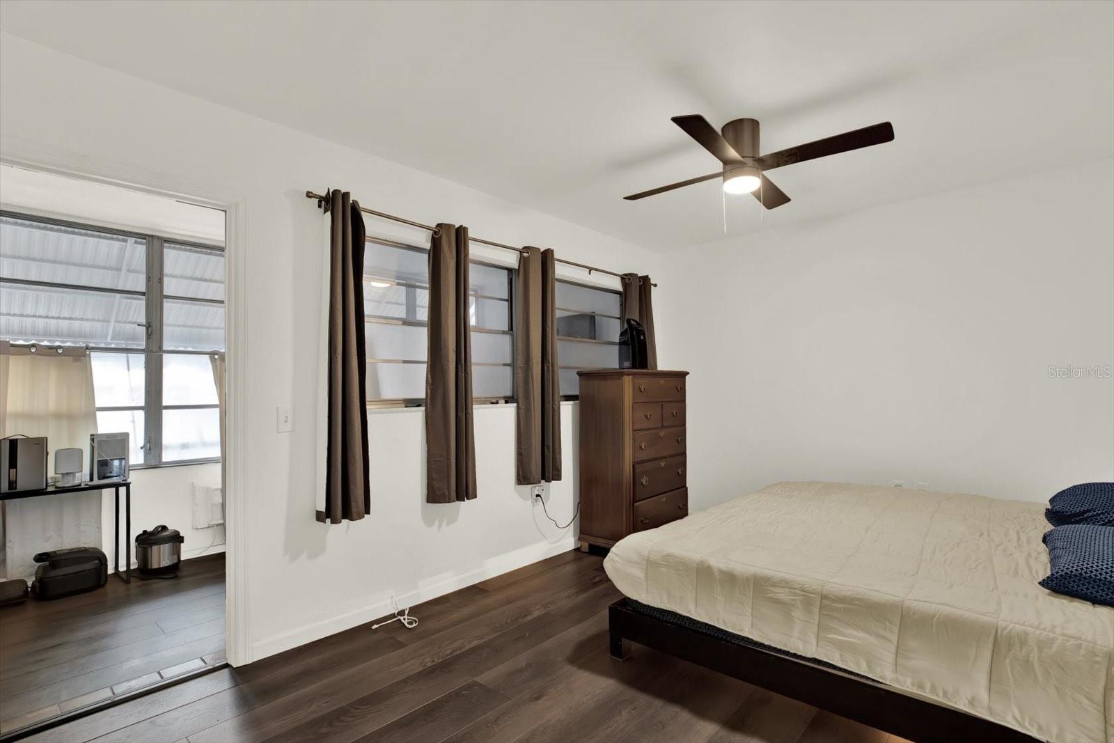 6015 19TH ST N #216, ST PETERSBURG, FL — photo 11