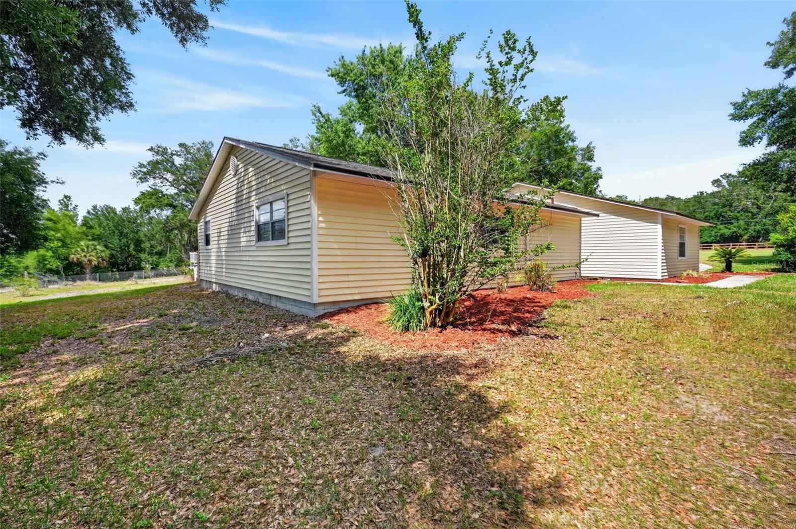 317 TOMATO HILL RD, LEESBURG, FL — photo 11