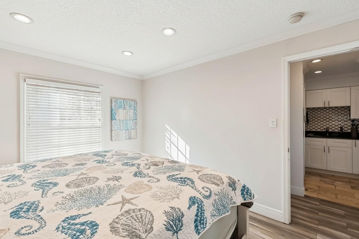 5110 COQUINA KEY DR SE #C, ST PETERSBURG, FL — photo 19