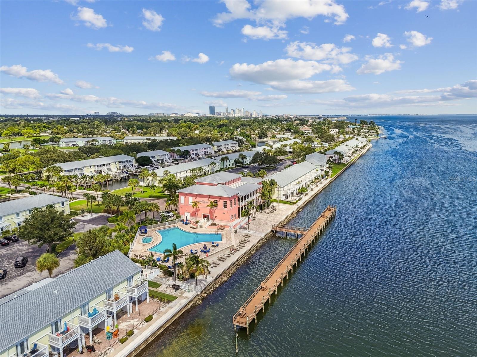 5110 COQUINA KEY DR SE #C, ST PETERSBURG, FL — photo 31
