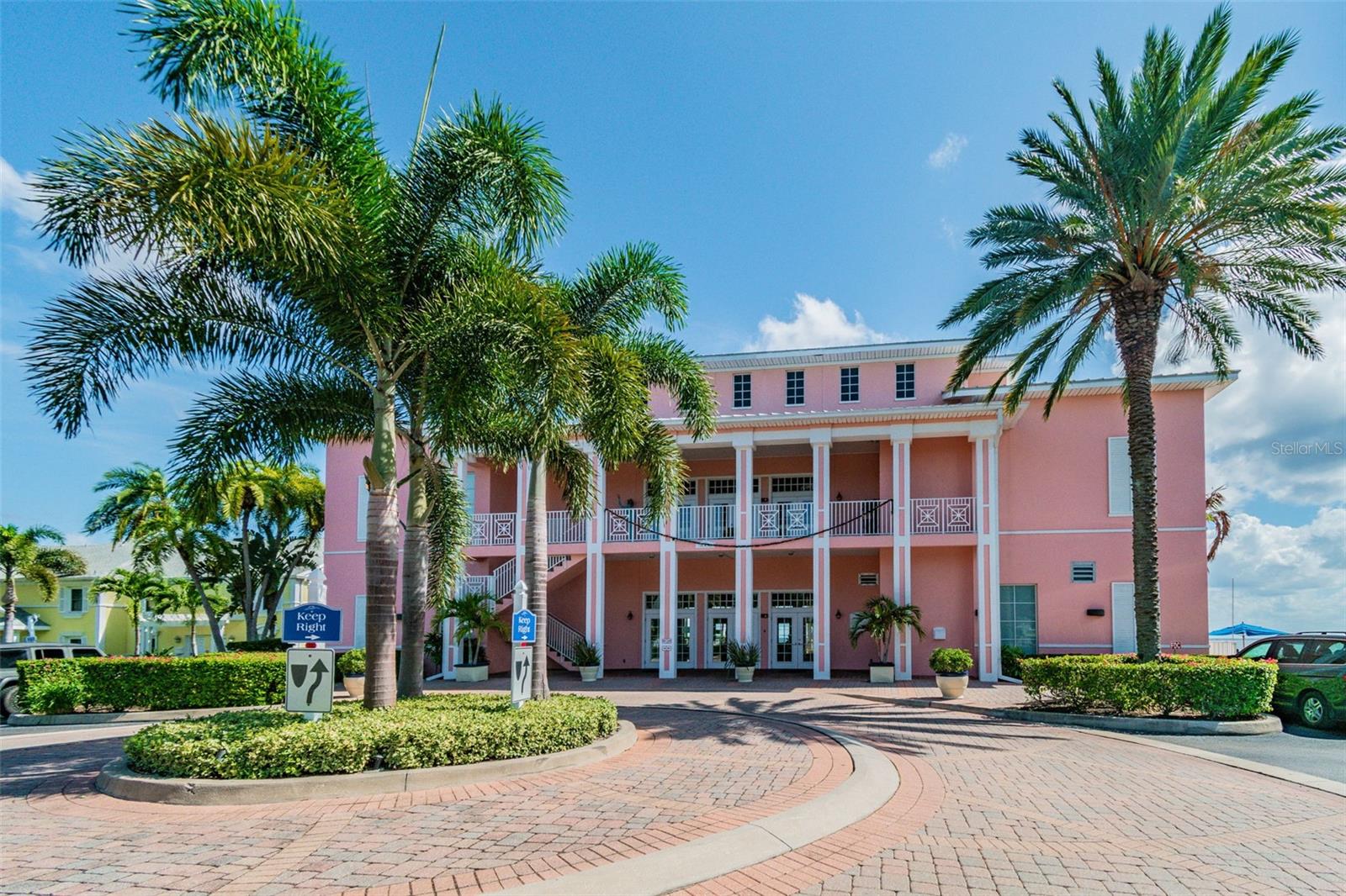 5110 COQUINA KEY DR SE #C, ST PETERSBURG, FL — photo 32