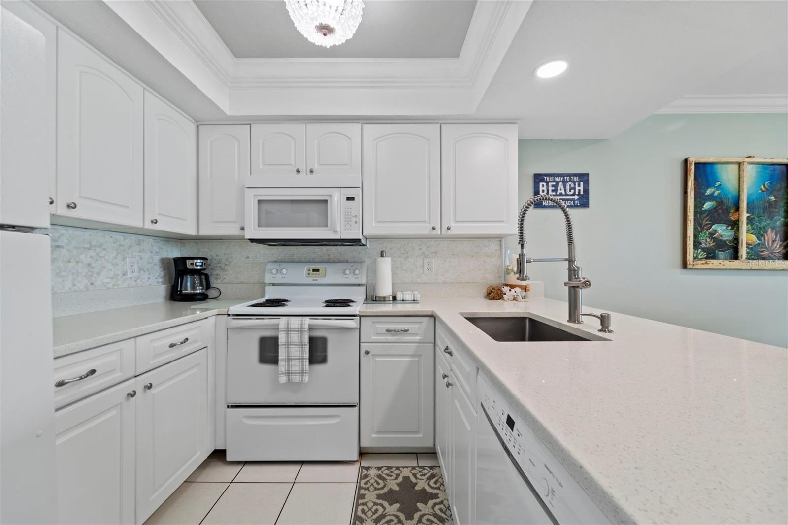 12924 GULF BLVD #502, MADEIRA BEACH, FL — photo 16