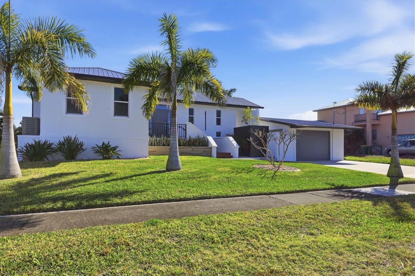 217 BANGSBERG RD SE, PORT CHARLOTTE, FL — photo 15