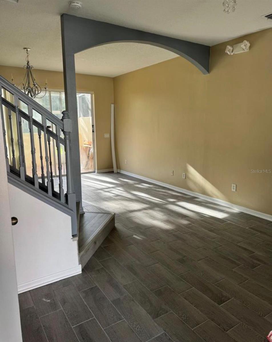 1289 S BEACH CIR, KISSIMMEE, FL — photo 2