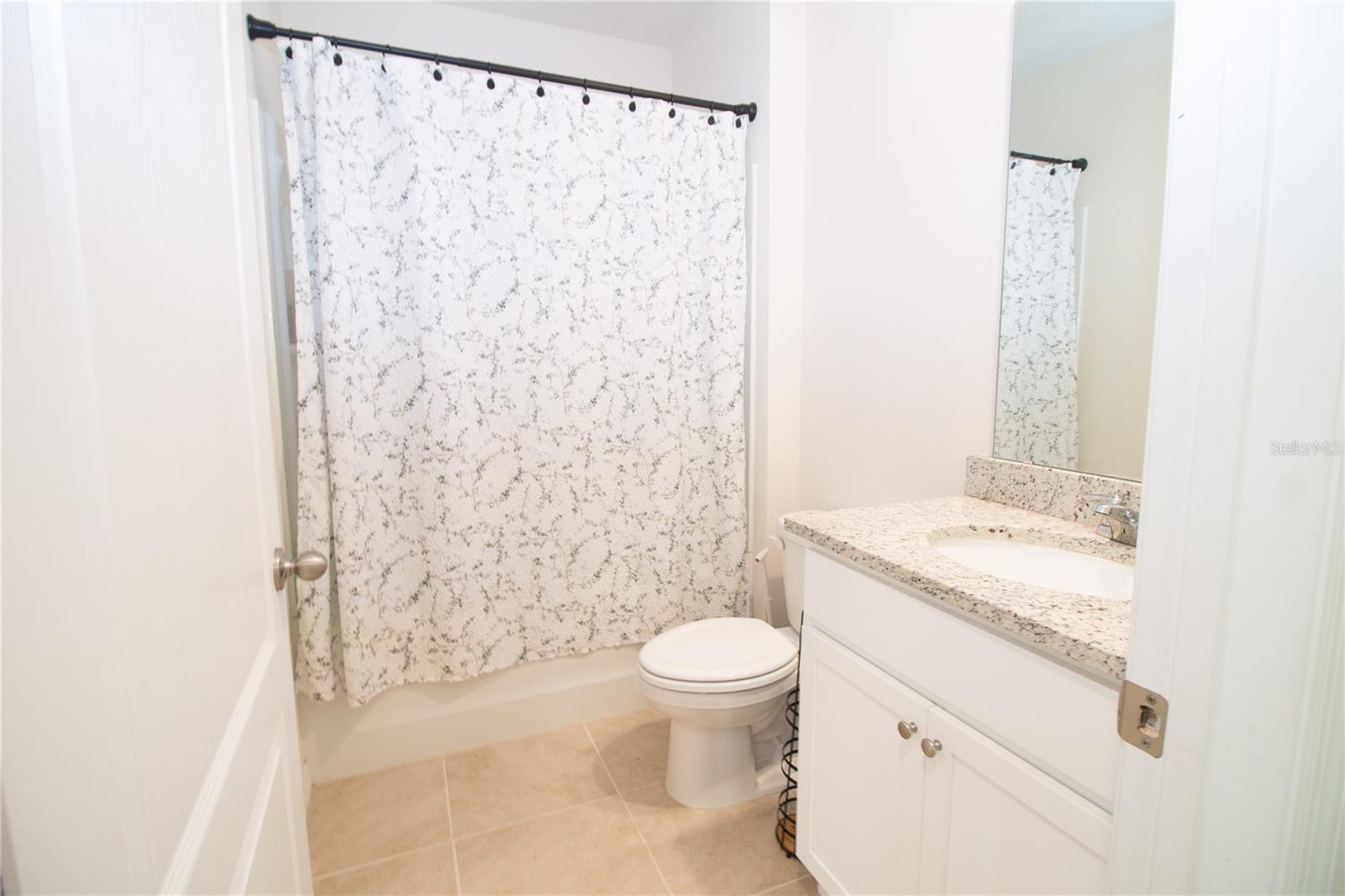 3033 BEAU LOOP, TAVARES, FL — photo 41