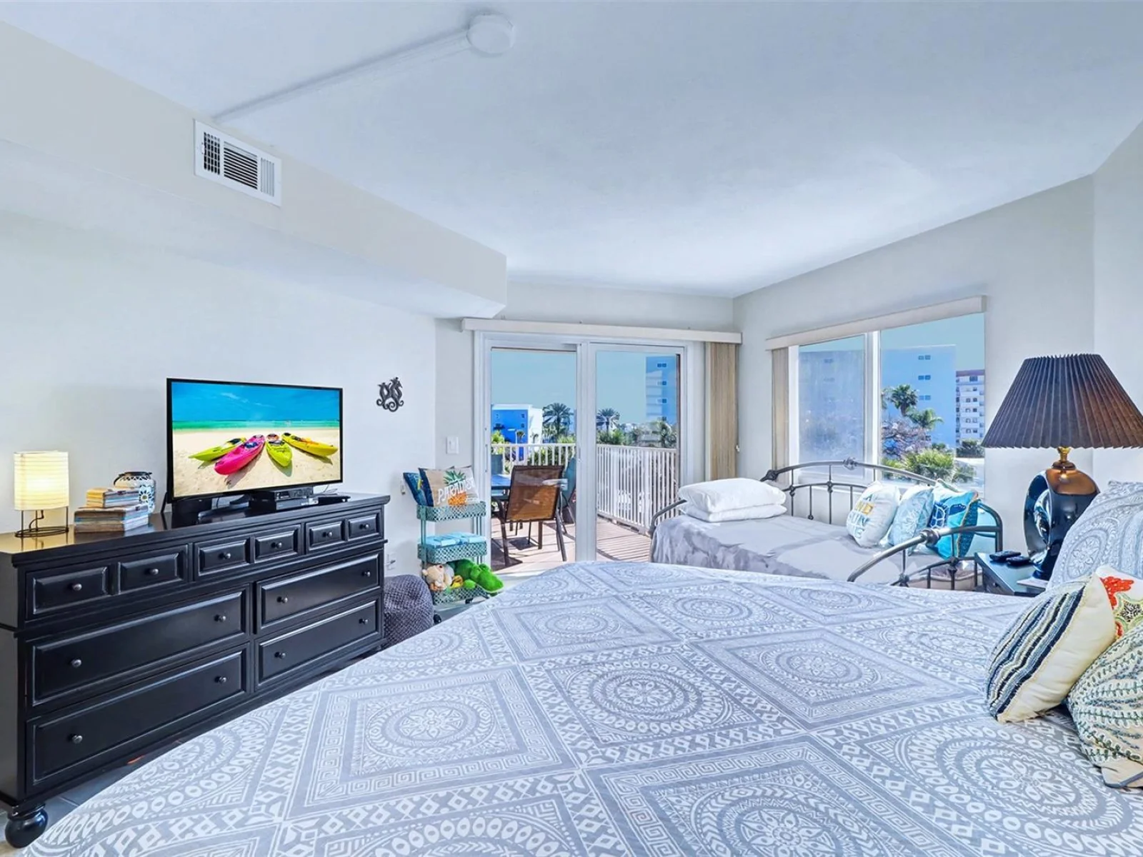 18400 GULF BLVD #1302, INDIAN SHORES, FL — photo 23