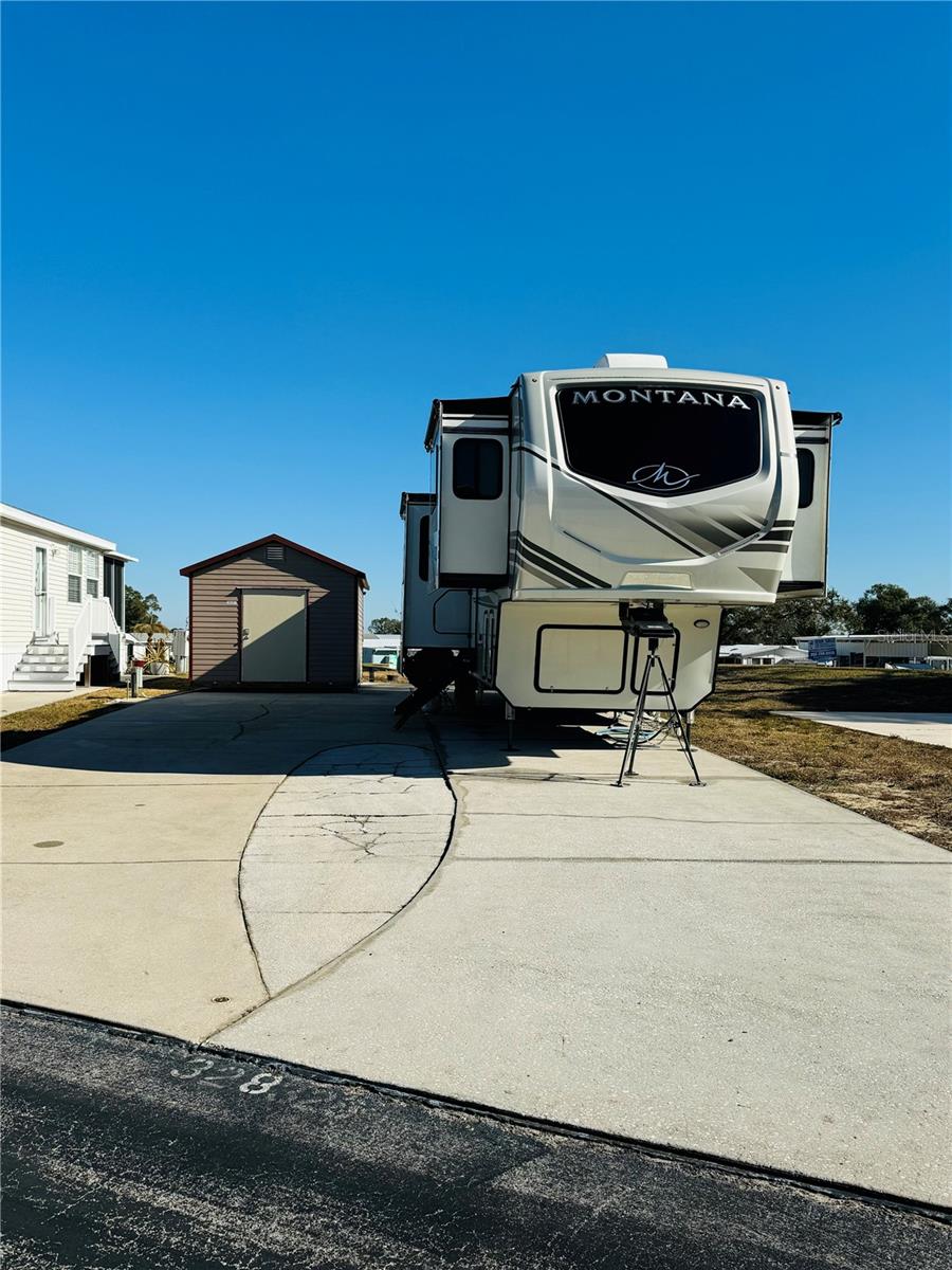 328 ST GEORGE DR, DAVENPORT, FL