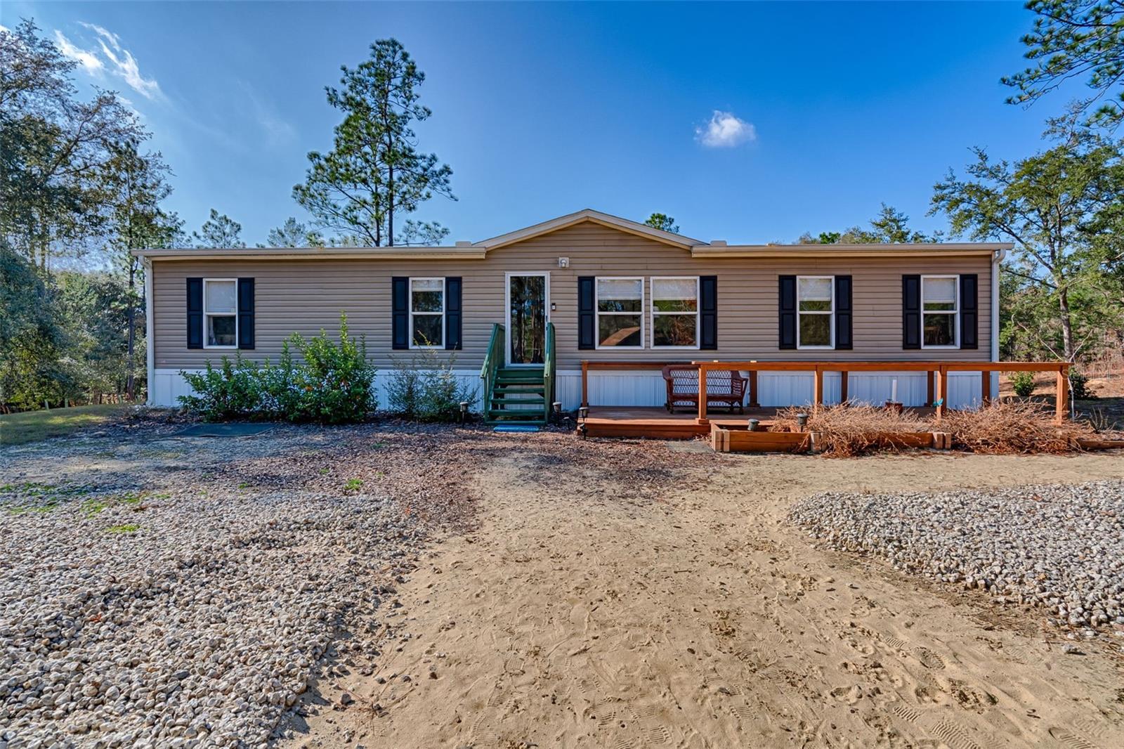 152 PIPER DR, HAWTHORNE, FL — photo 2