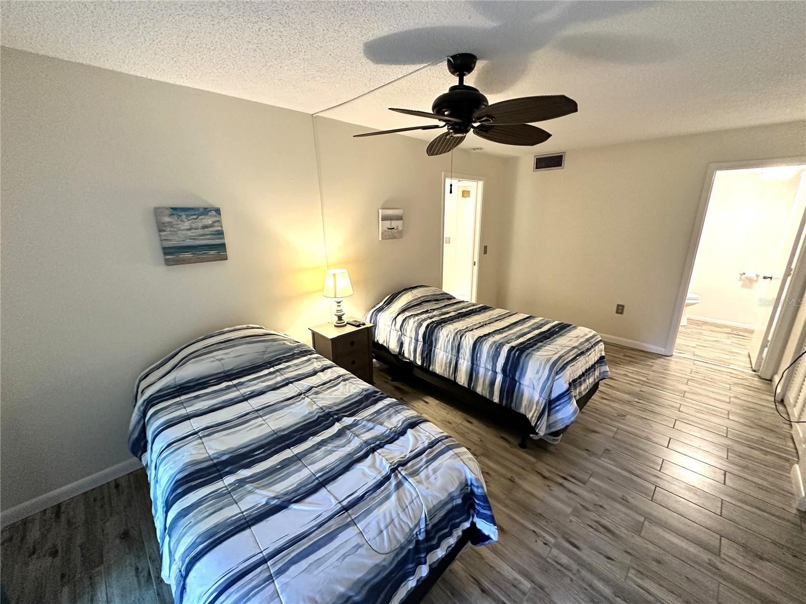 645 WOODLAWN DR, BRADENTON, FL — photo 14