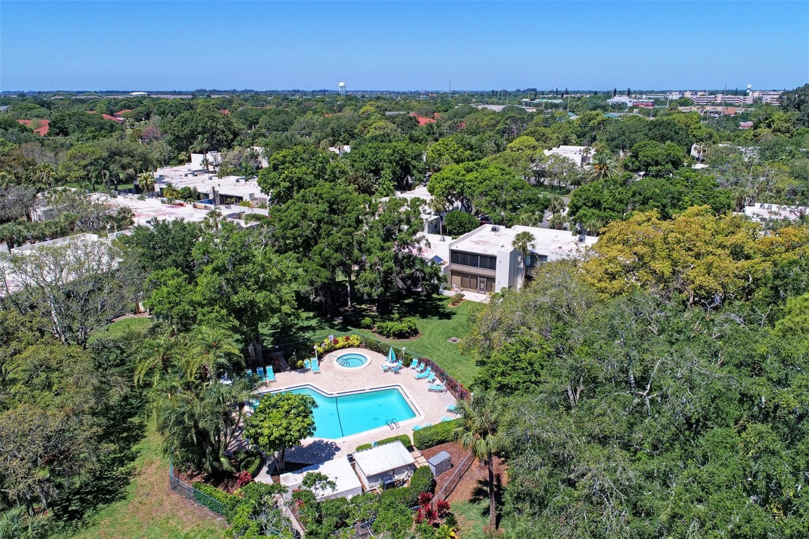 645 WOODLAWN DR, BRADENTON, FL — photo 20