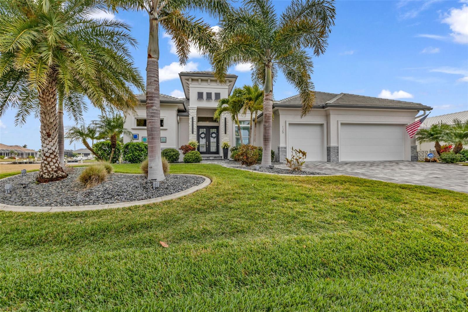 125 GREAT ISAAC CT, PUNTA GORDA, FL