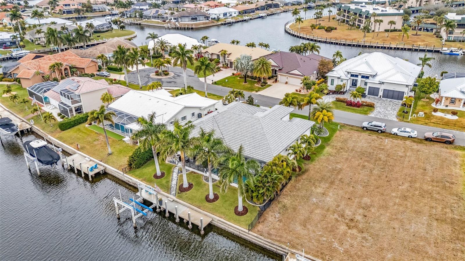 125 GREAT ISAAC CT, PUNTA GORDA, FL — photo 85
