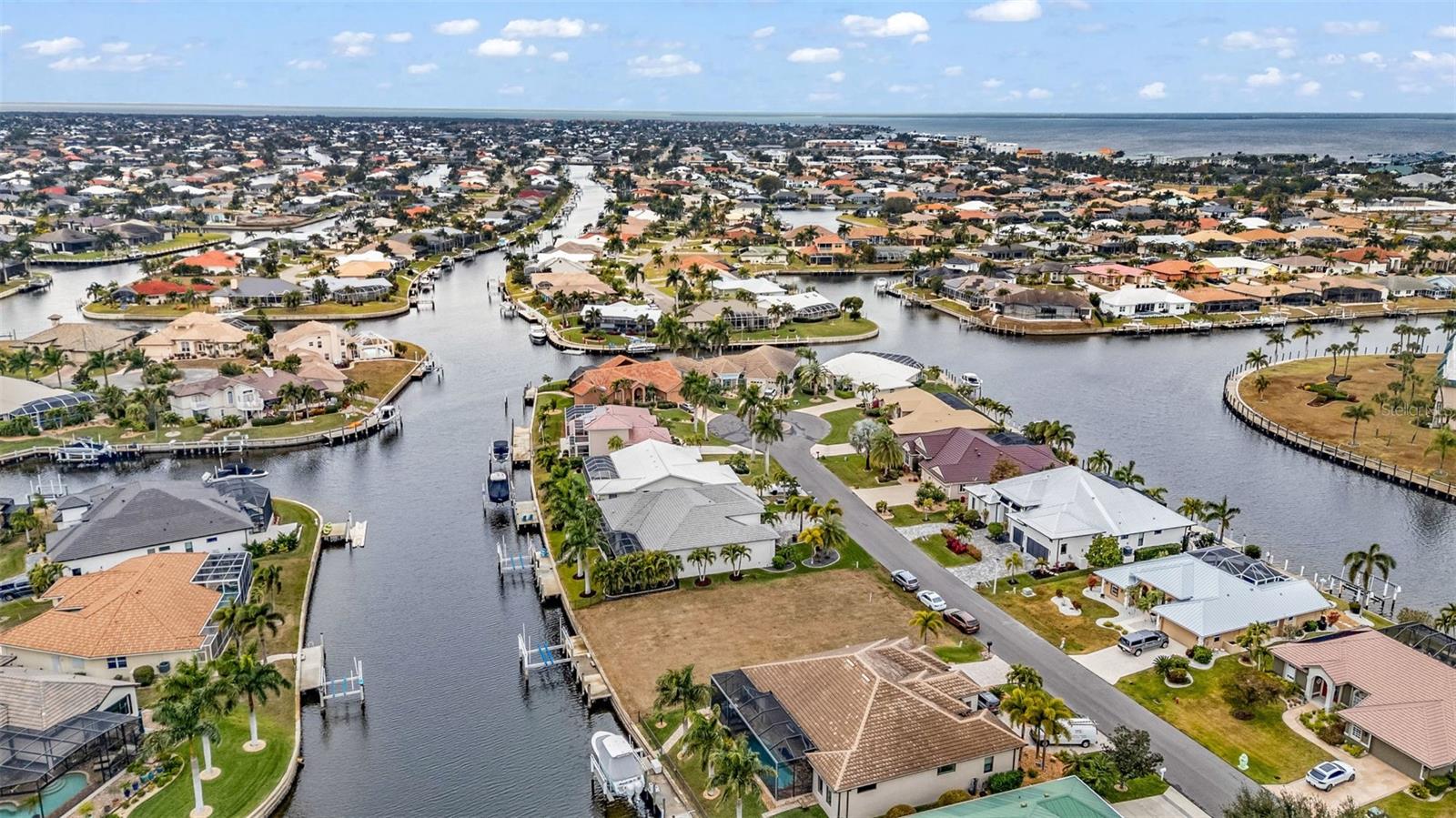 125 GREAT ISAAC CT, PUNTA GORDA, FL — photo 93