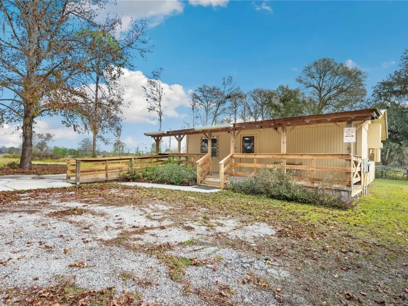 1499 SR 50, WEBSTER, FL