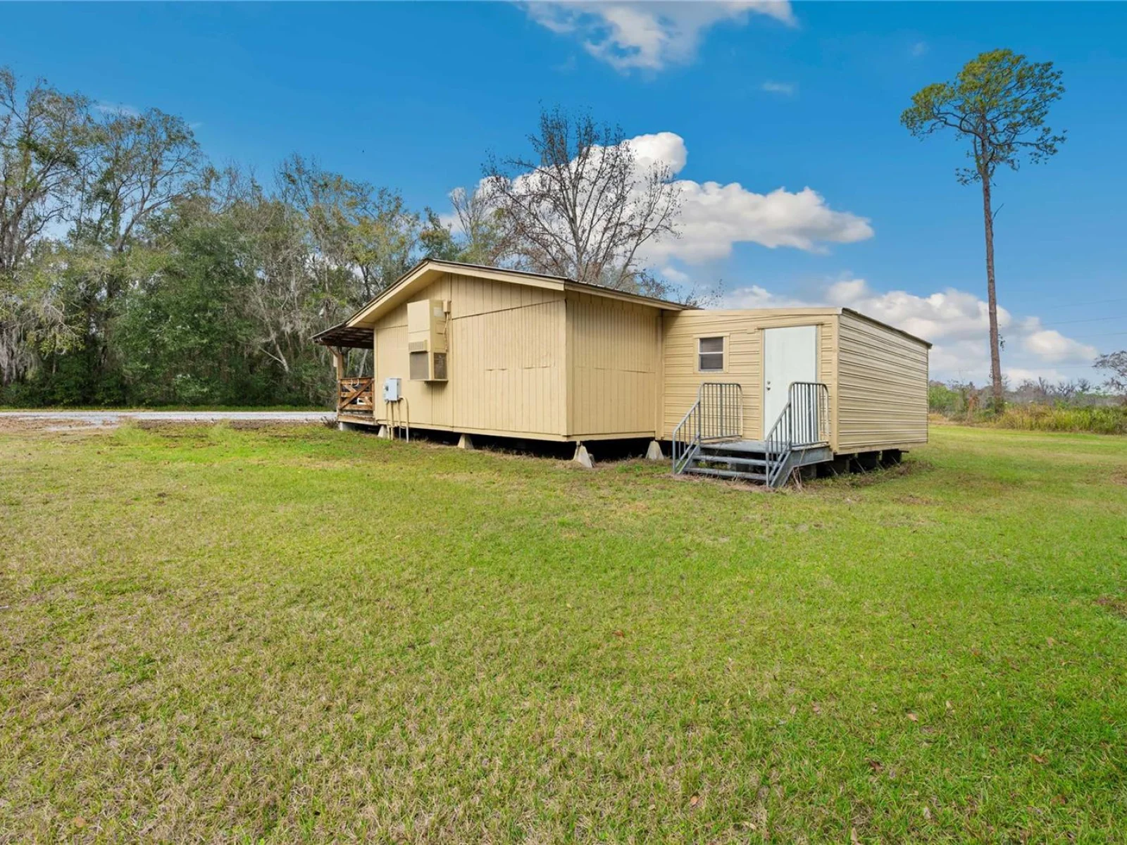1499 SR 50, WEBSTER, FL — photo 11