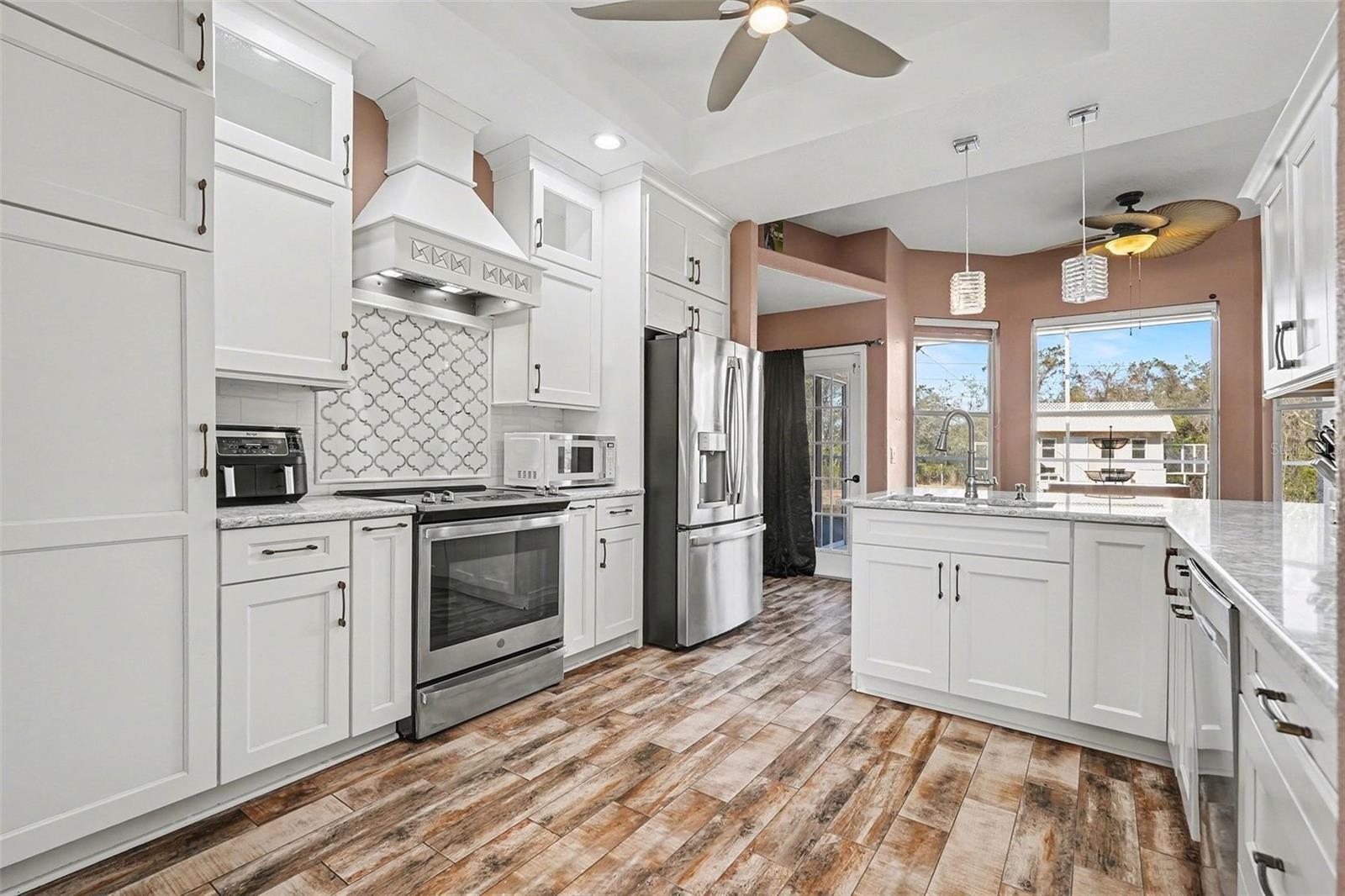 16031 DONNEY MOOR LN, SPRING HILL, FL — photo 12
