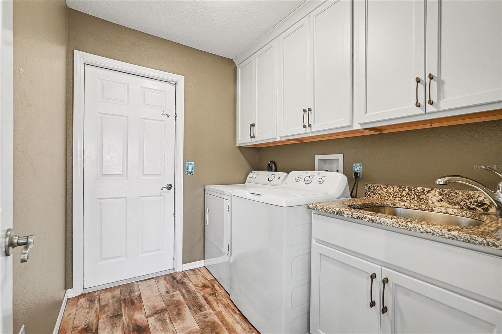16031 DONNEY MOOR LN, SPRING HILL, FL — photo 15