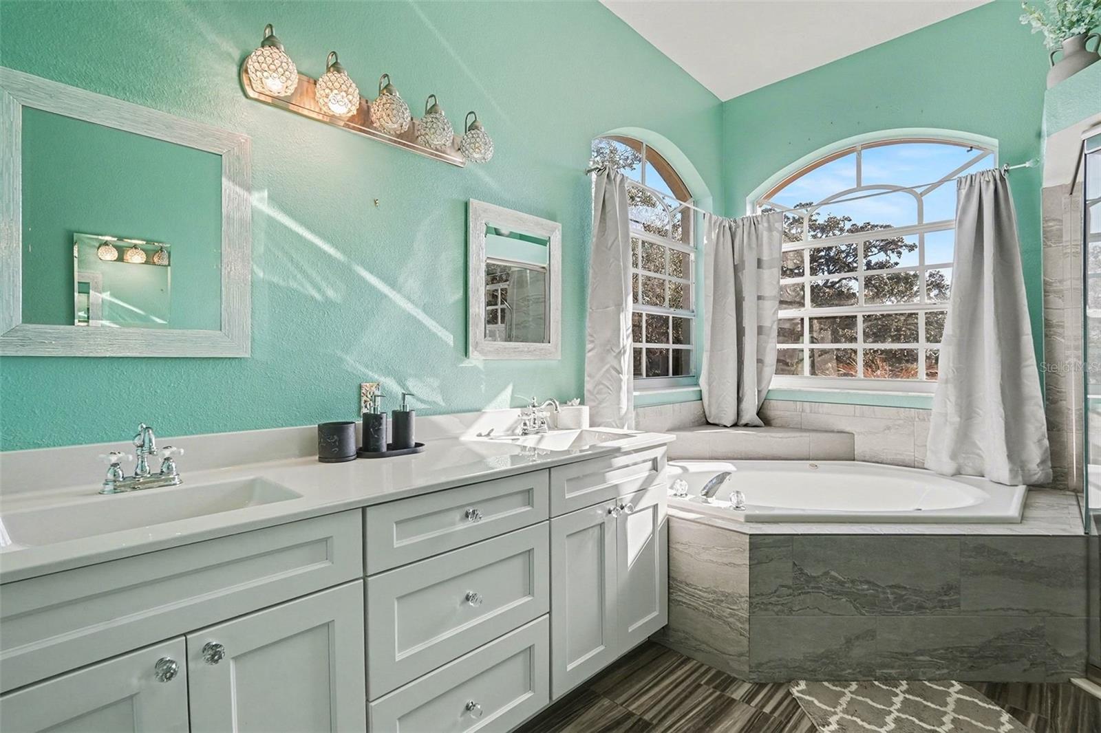 16031 DONNEY MOOR LN, SPRING HILL, FL — photo 19