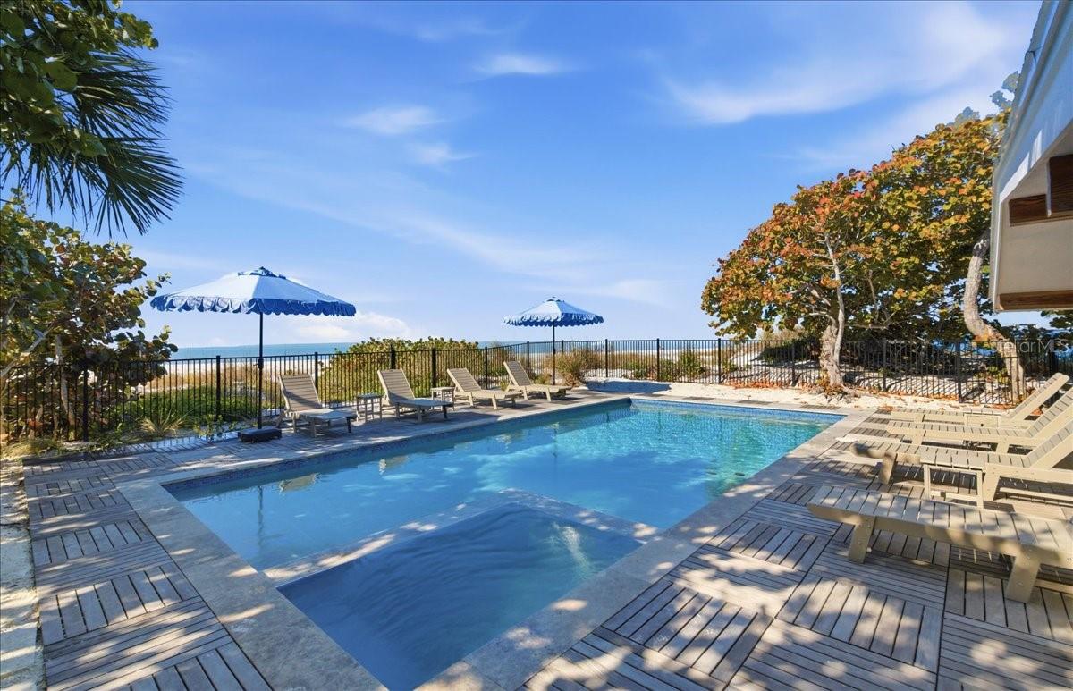 102 TUNA ST, ANNA MARIA, FL — photo 11