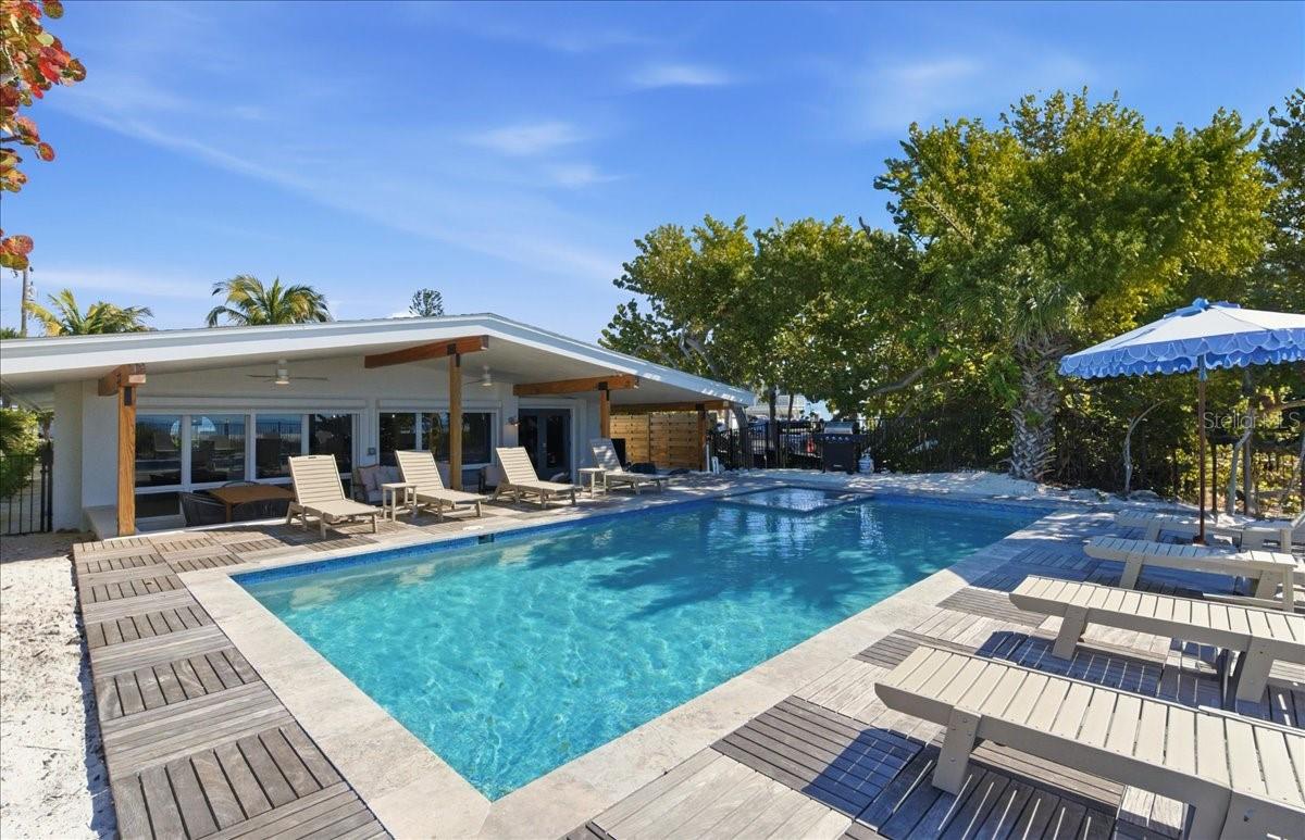 102 TUNA ST, ANNA MARIA, FL — photo 63