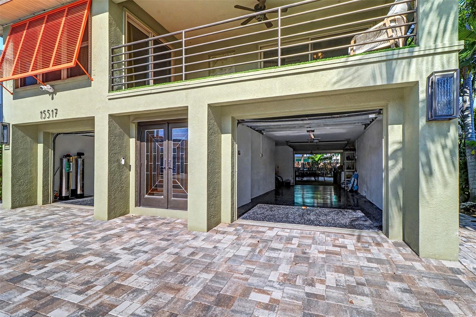 15517 GULF BLVD, REDINGTON BEACH, FL — photo 4