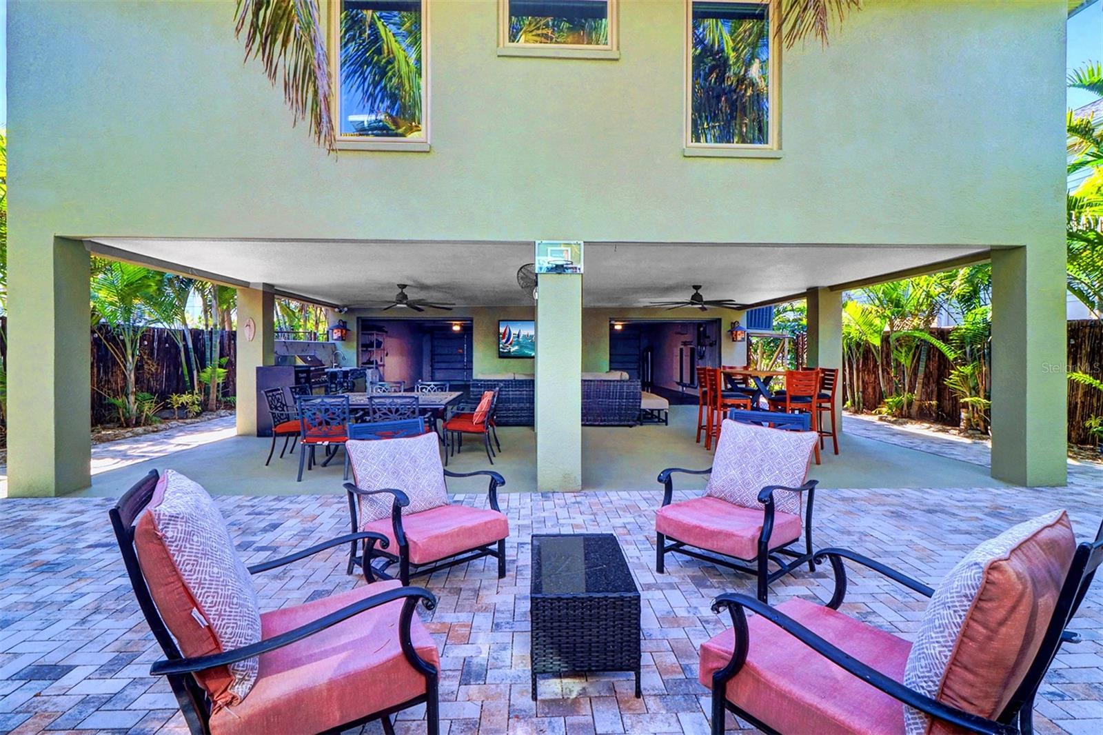 15517 GULF BLVD, REDINGTON BEACH, FL — photo 5