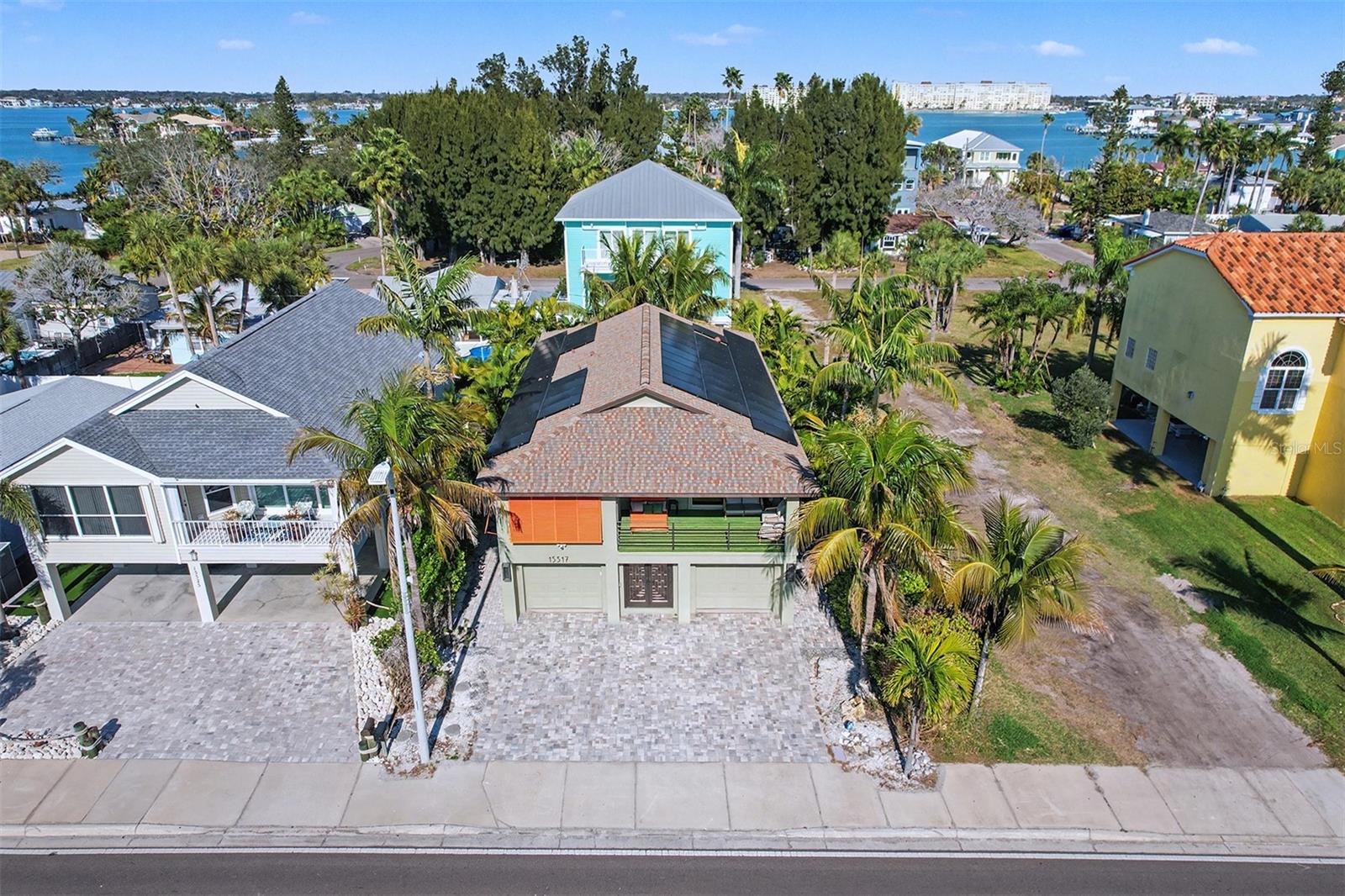 15517 GULF BLVD, REDINGTON BEACH, FL — photo 41