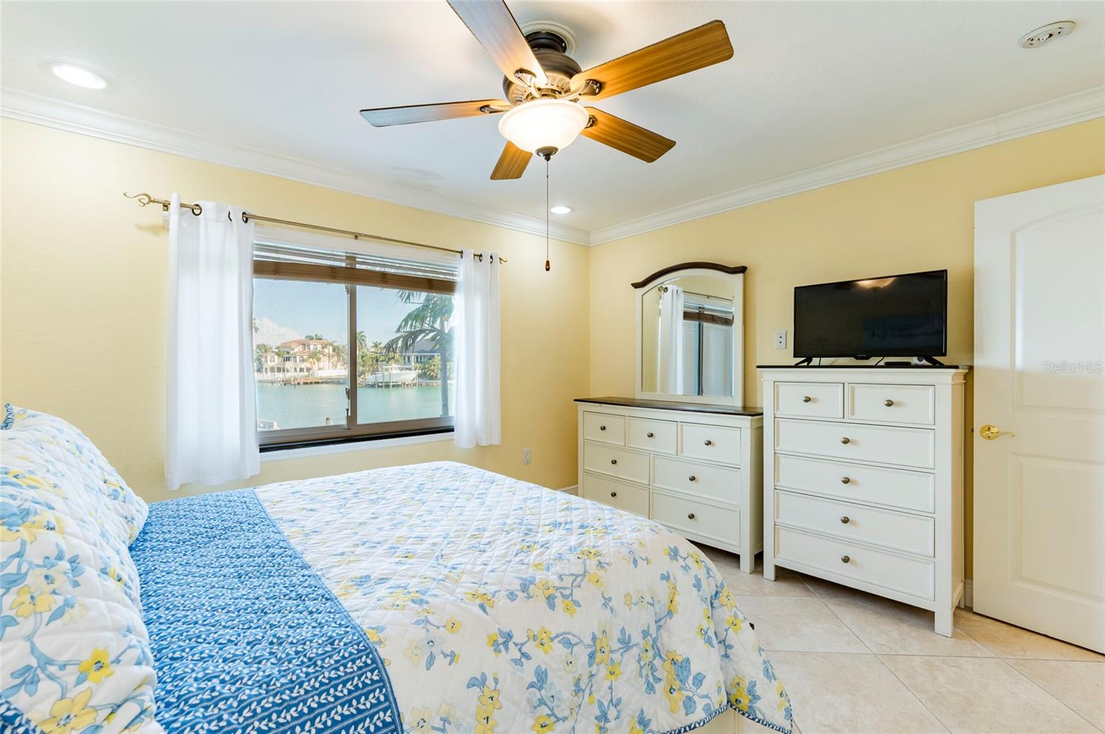 11605 3RD ST E #207, TREASURE ISLAND, FL — photo 15