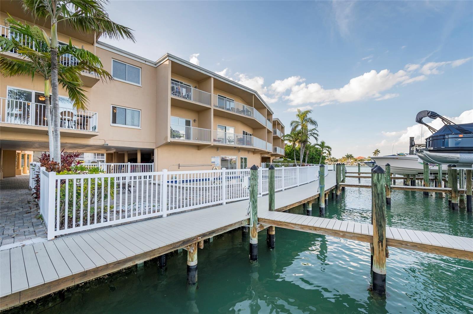 11605 3RD ST E #207, TREASURE ISLAND, FL — photo 26