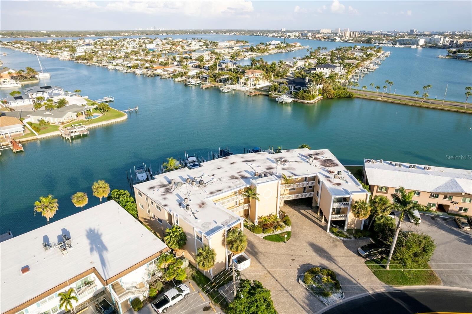 11605 3RD ST E #207, TREASURE ISLAND, FL — photo 28