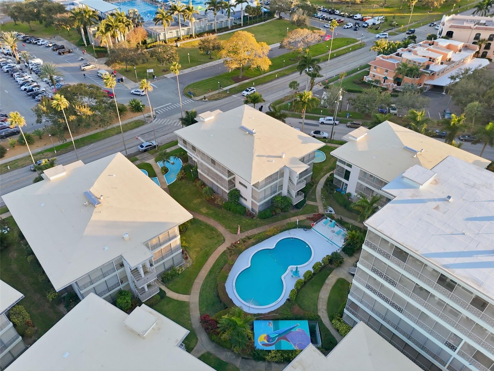 1000 N SHORE DR NE #2, ST PETERSBURG, FL — photo 5