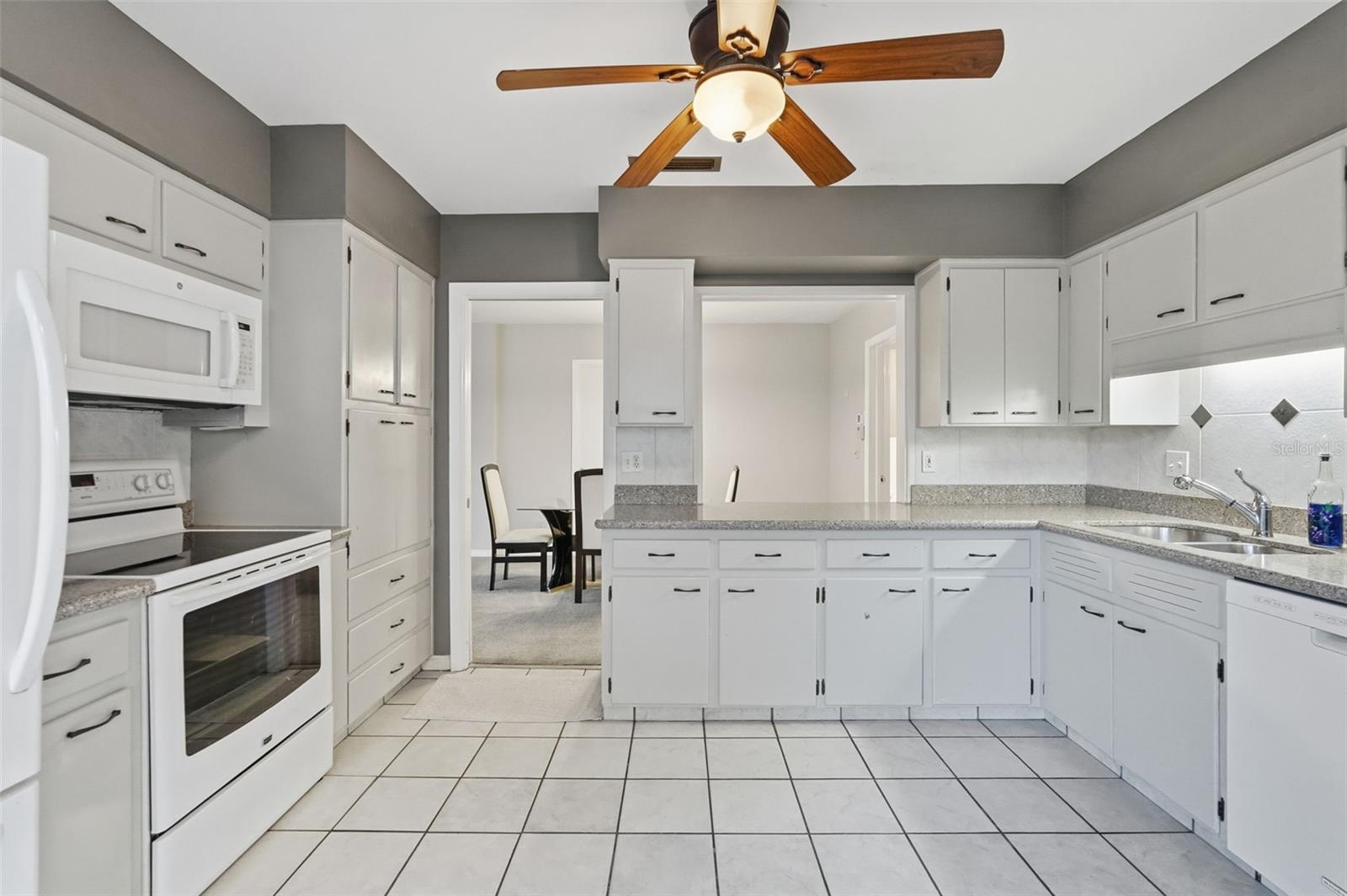 1000 N SHORE DR NE #2, ST PETERSBURG, FL — photo 19
