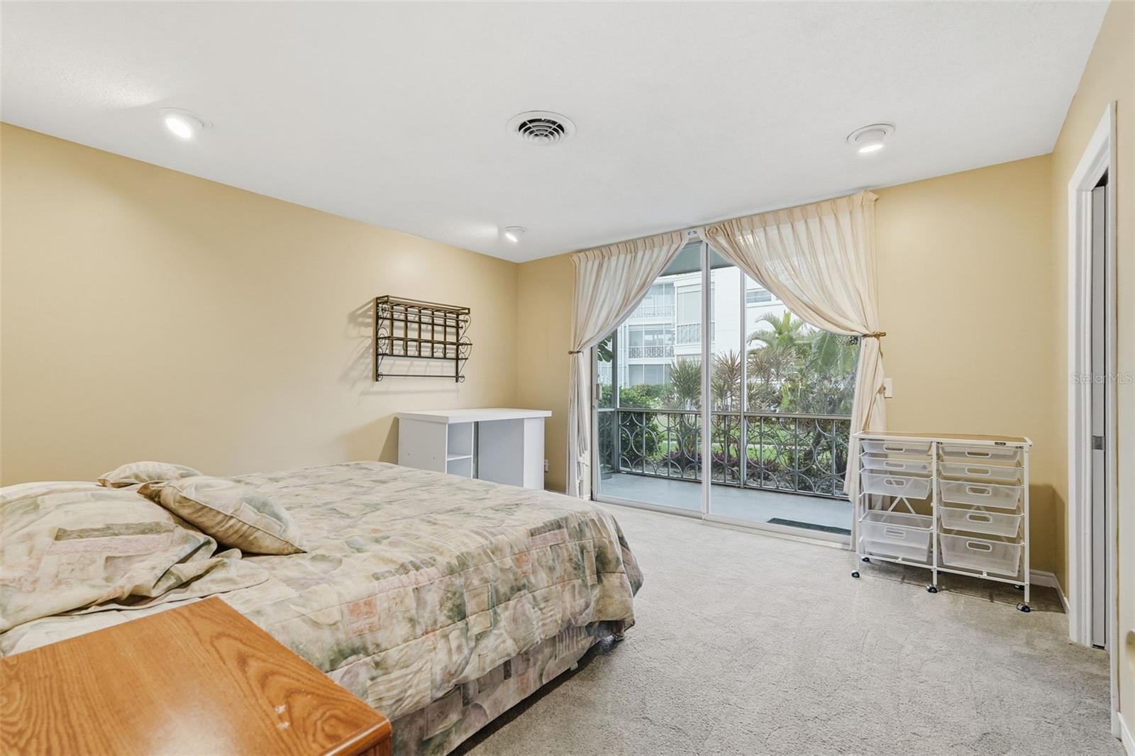 1000 N SHORE DR NE #2, ST PETERSBURG, FL — photo 26