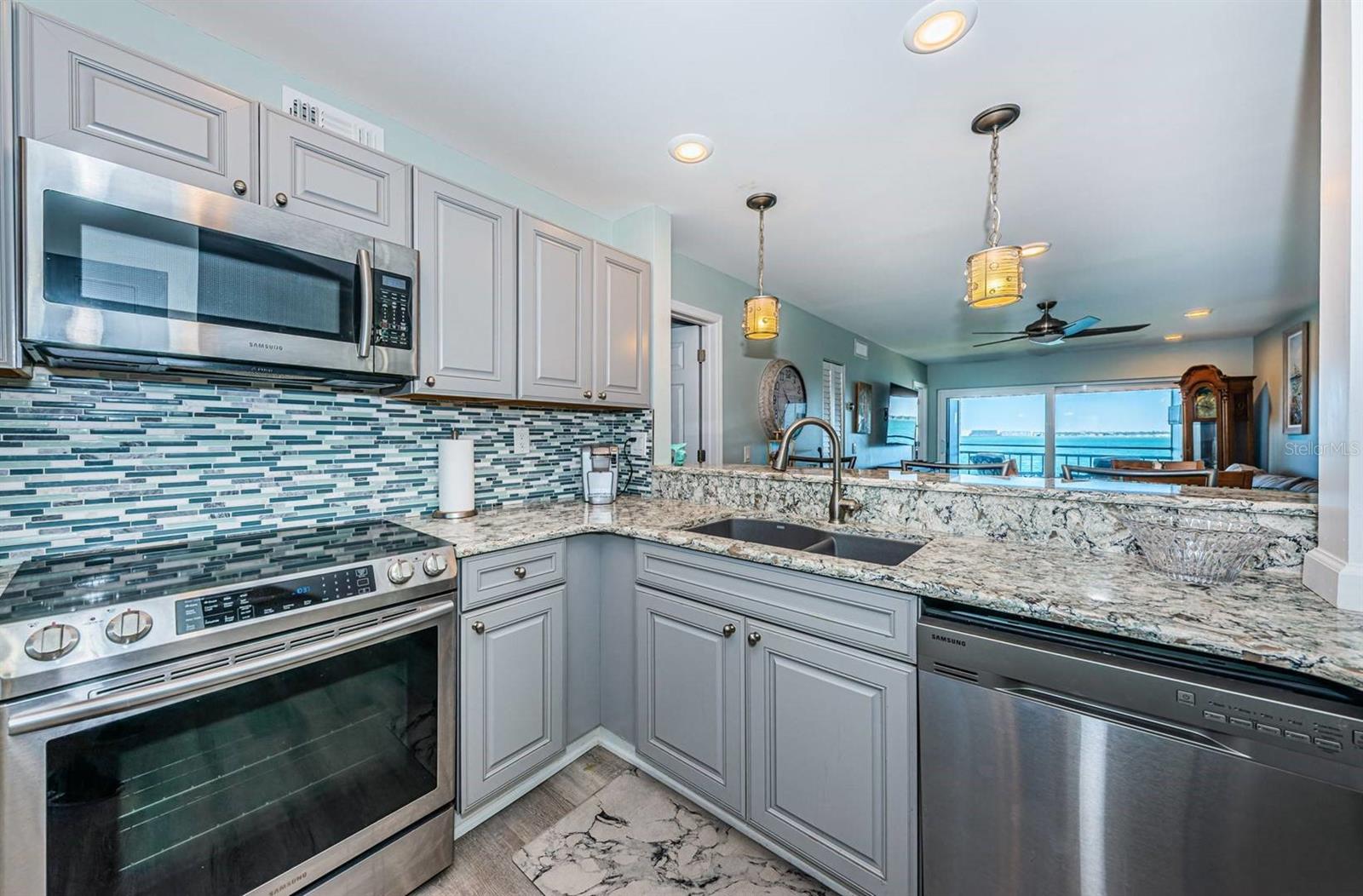 6265 SUN BLVD #309, ST PETERSBURG, FL — photo 10