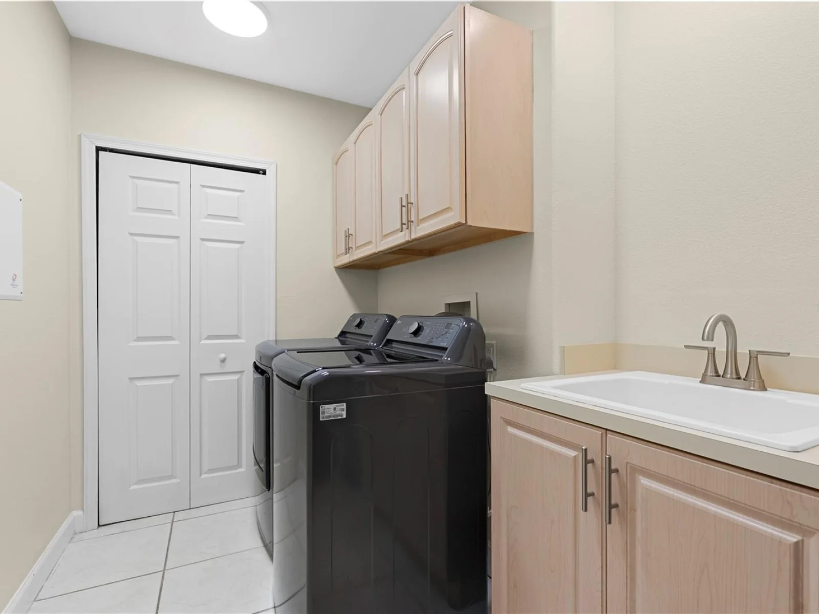 8749 THE ESPLANADE #16, ORLANDO, FL — photo 47