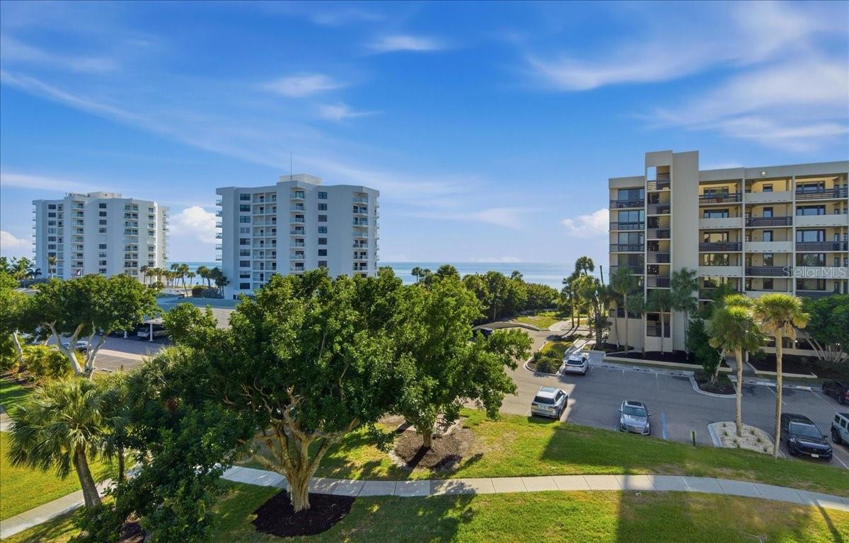 1065 GULF OF MEXICO DR #305, LONGBOAT KEY, FL