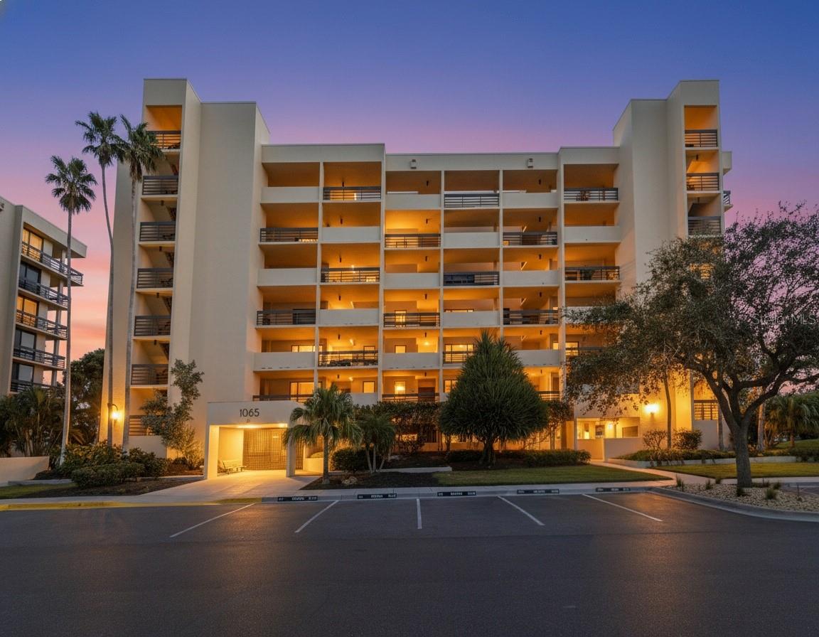 1065 GULF OF MEXICO DR #305, LONGBOAT KEY, FL — photo 2