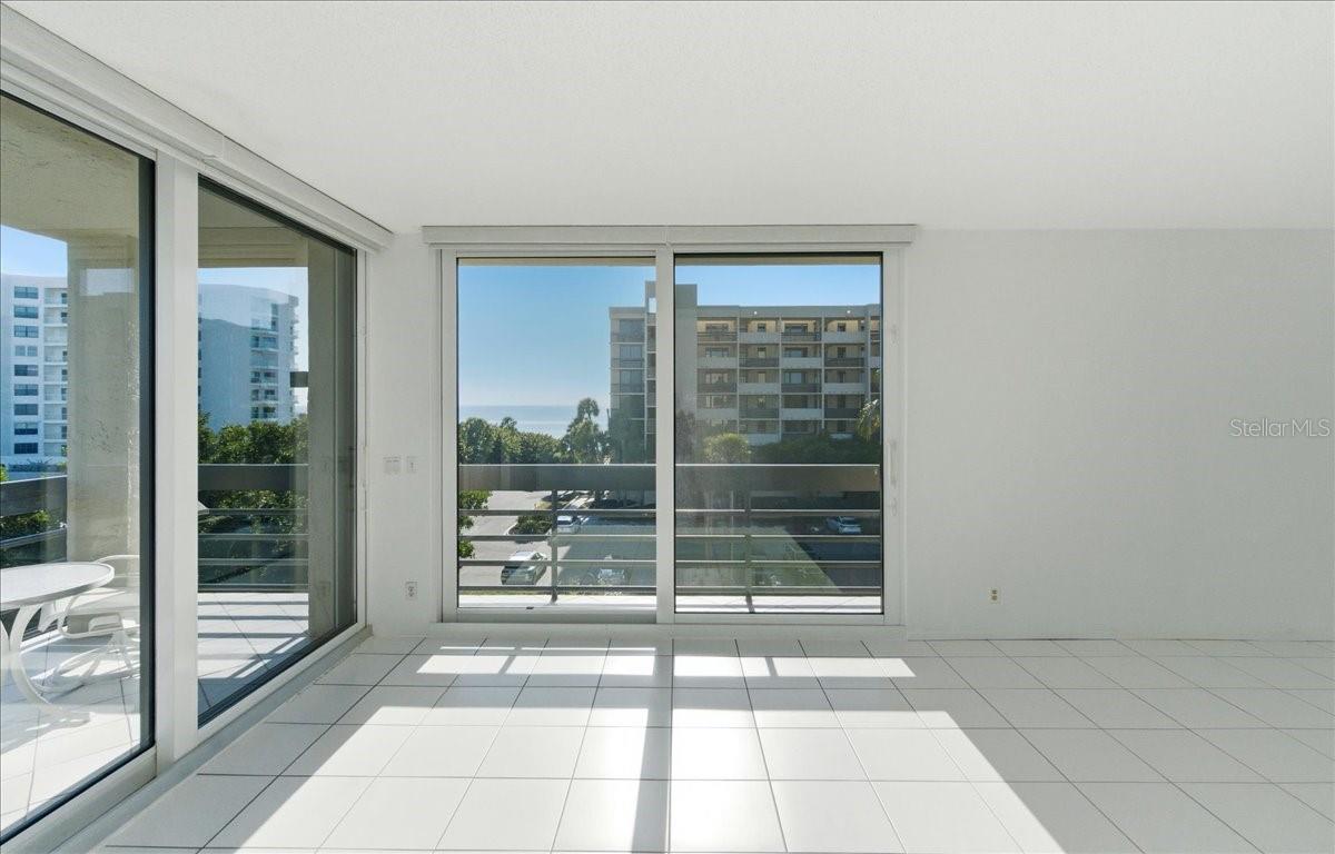 1065 GULF OF MEXICO DR #305, LONGBOAT KEY, FL — photo 15