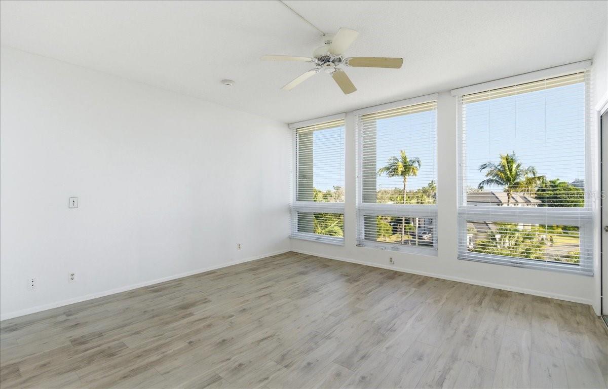 1065 GULF OF MEXICO DR #305, LONGBOAT KEY, FL — photo 20