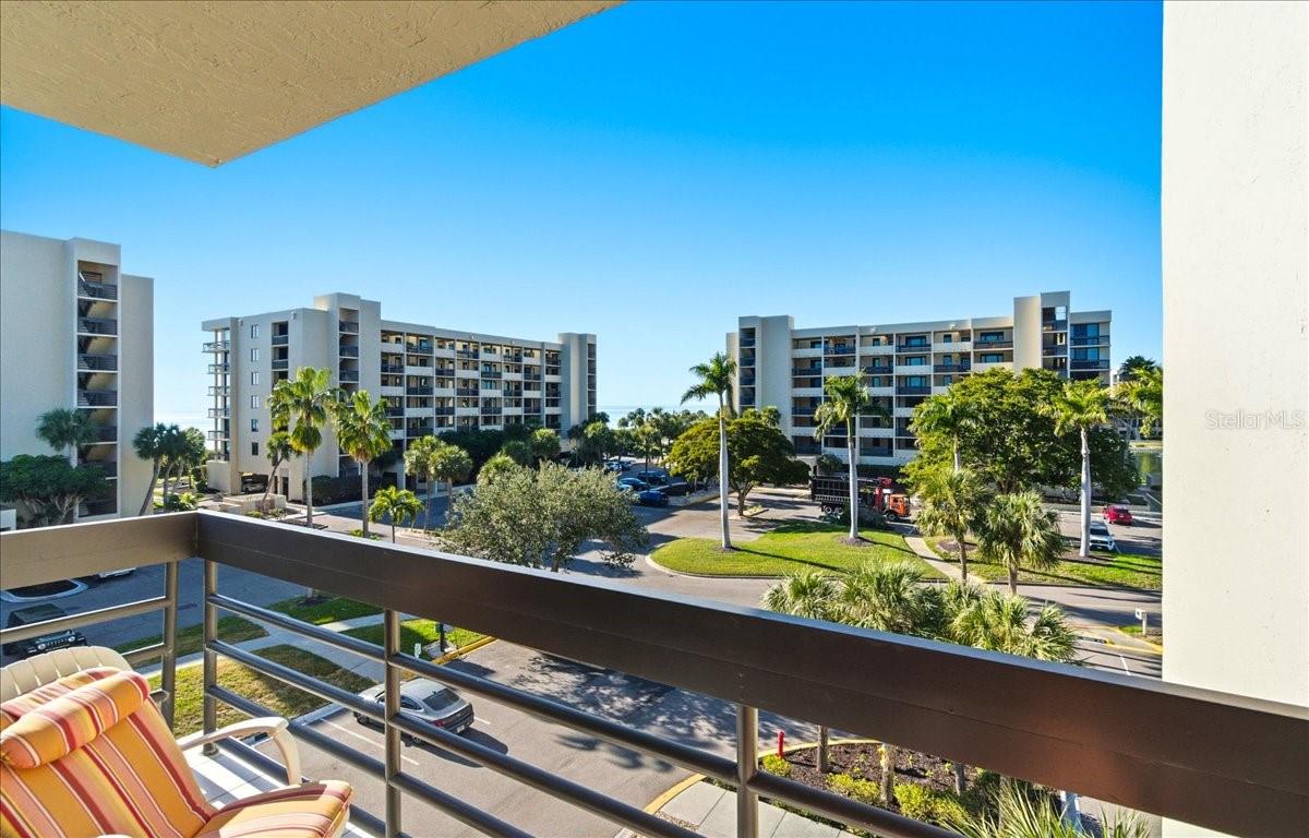1065 GULF OF MEXICO DR #305, LONGBOAT KEY, FL — photo 30
