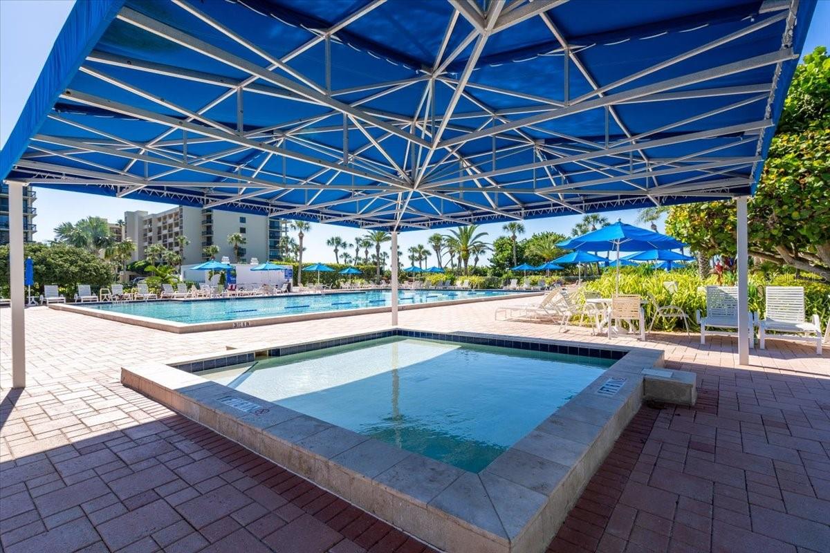 1065 GULF OF MEXICO DR #305, LONGBOAT KEY, FL — photo 38