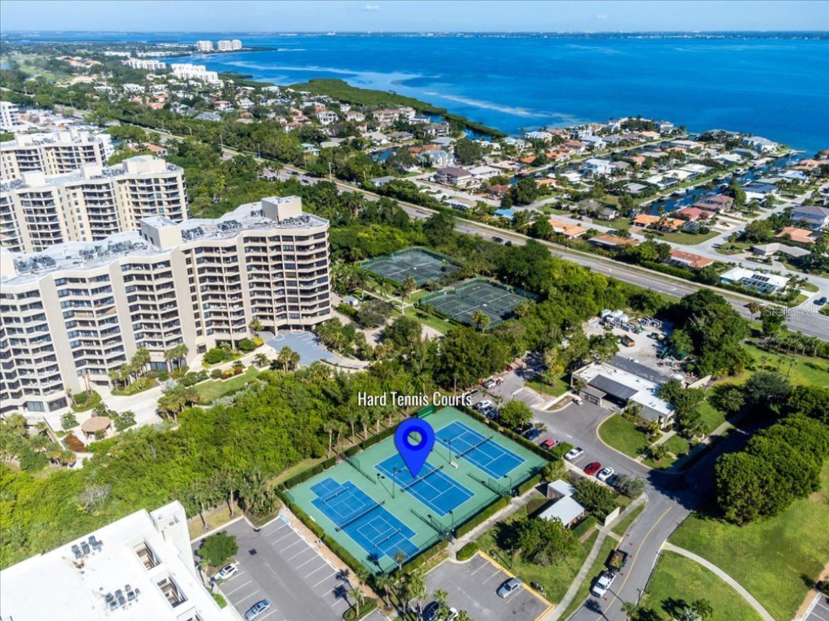1065 GULF OF MEXICO DR #305, LONGBOAT KEY, FL — photo 43