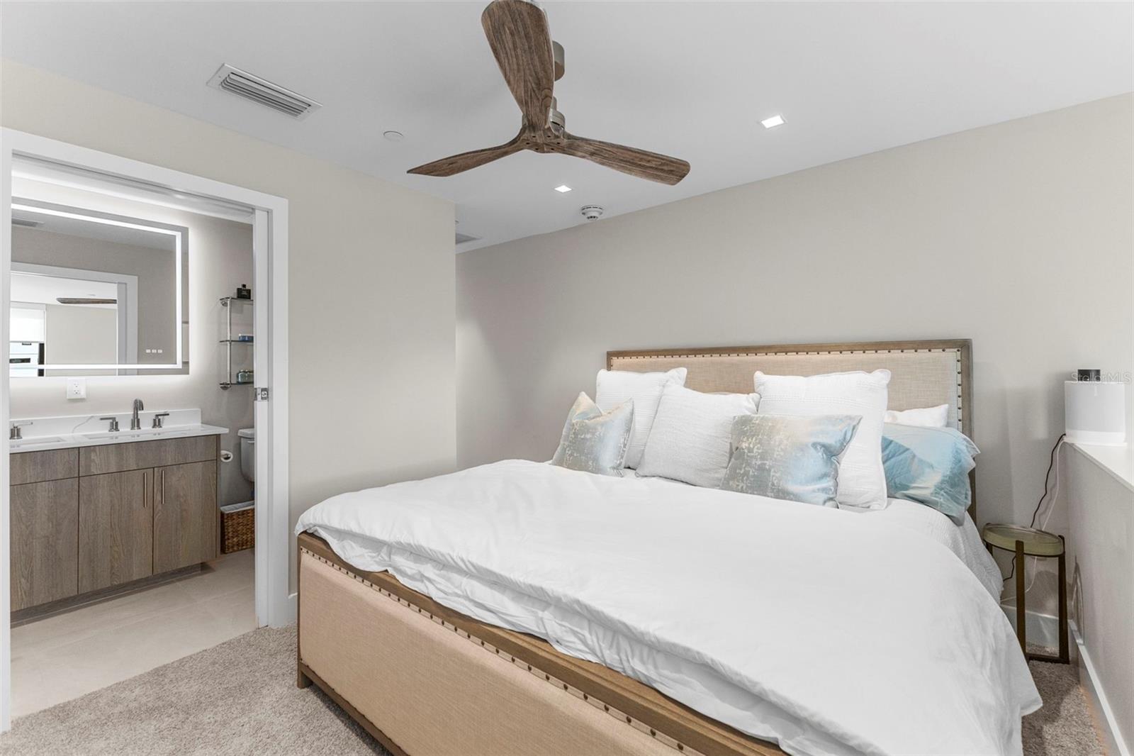 1558 4TH ST #212, SARASOTA, FL — photo 20