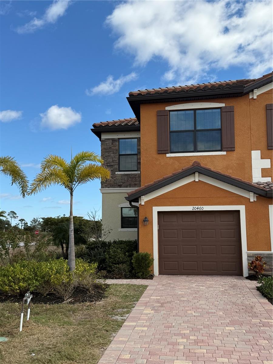 20460 LAGENTE CIR, VENICE, FL