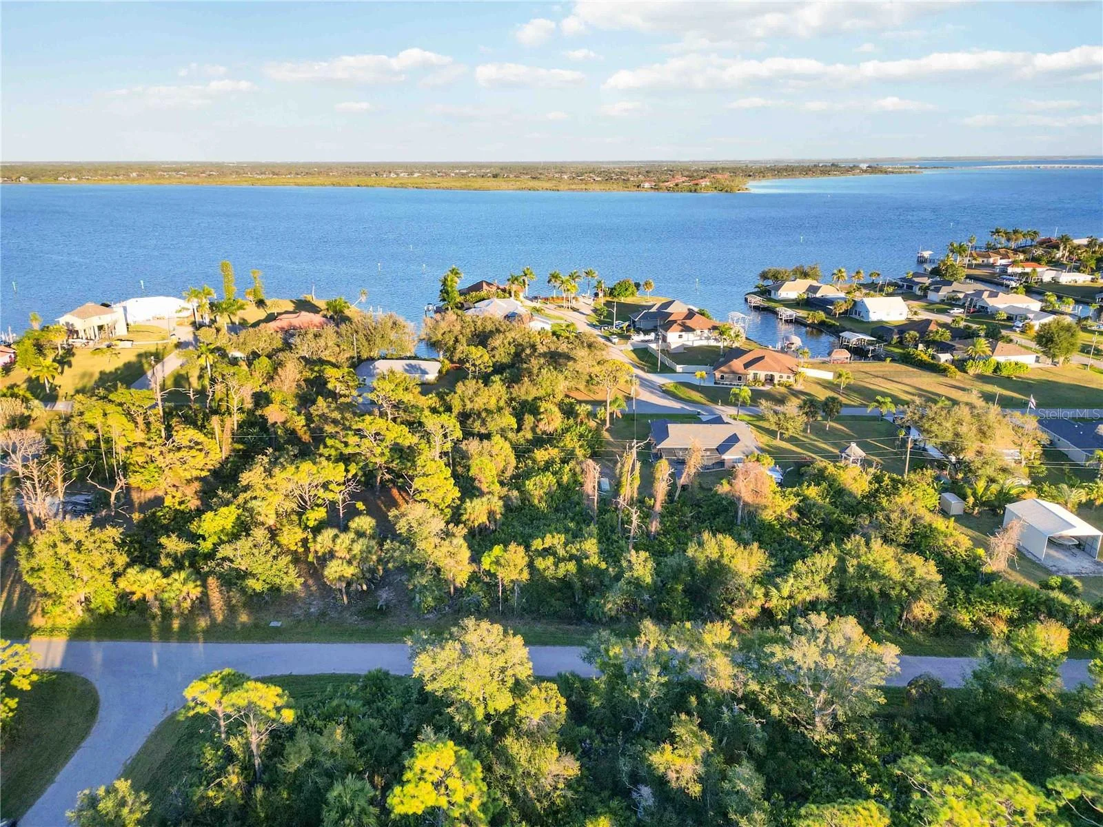 3552 DWIGHT ST, PORT CHARLOTTE, FL — photo 8