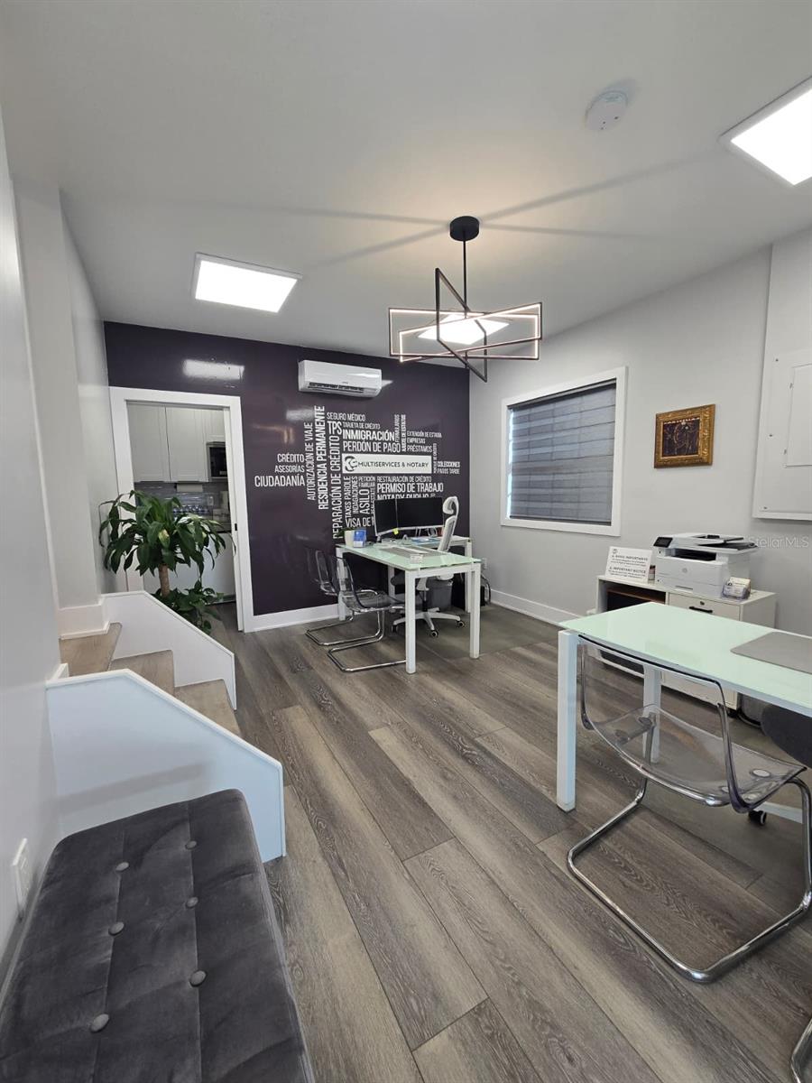 2722 W TAMPA BAY BLVD, TAMPA, FL — photo 4